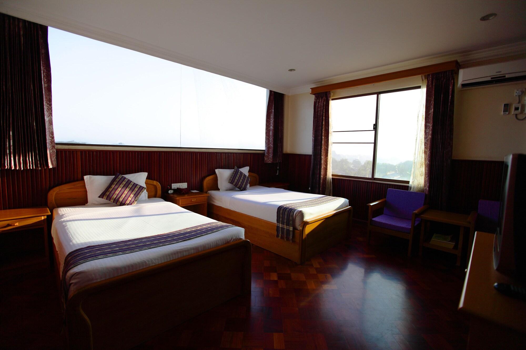 Ayarwaddy River View Hotel Мандалай Экстерьер фото