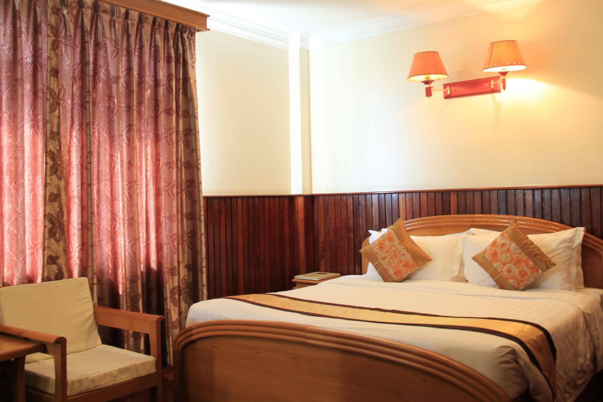 Ayarwaddy River View Hotel Мандалай Экстерьер фото