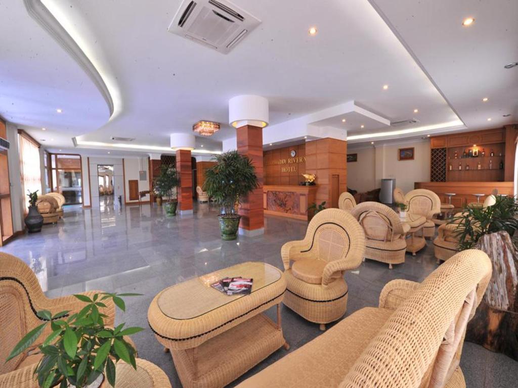 Ayarwaddy River View Hotel Мандалай Экстерьер фото